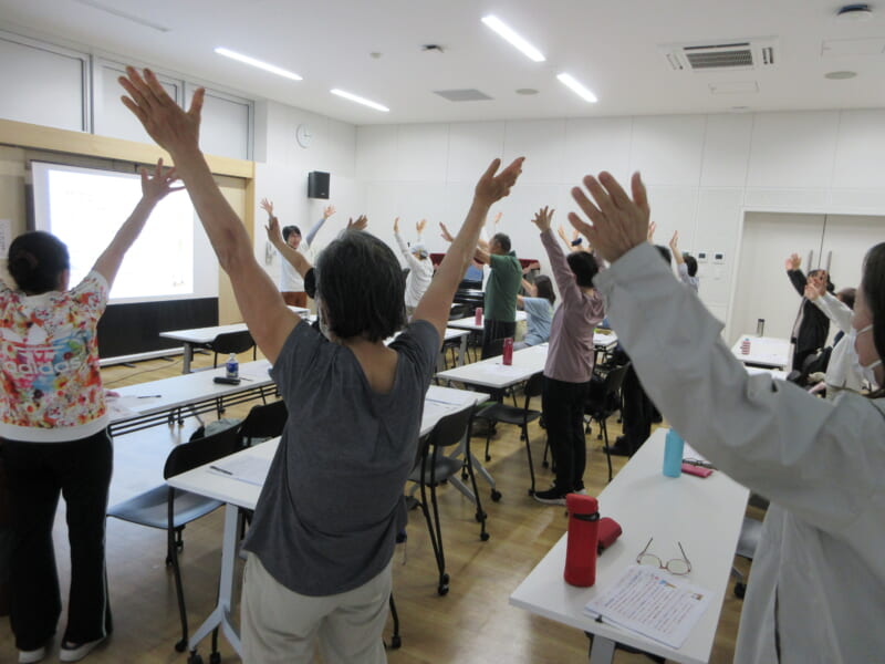 笑いヨガ講座 画像