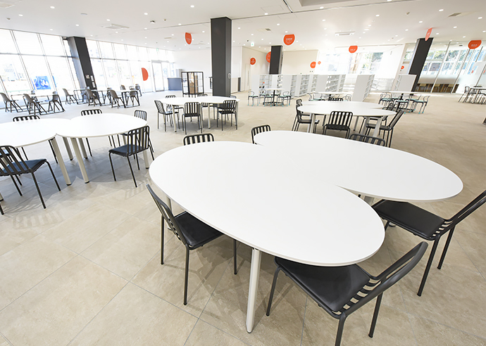 多目的エントランスラウンジ2